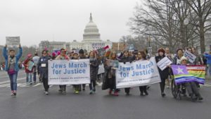 Supporters of NCJW and other Jewish organizations come together for the Women's March on Washington, January 21, 2017. (Ron Sachs)