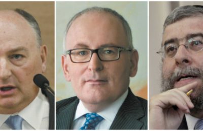 L-r: Moshe Kantor, Frans Timmermans, Rabbi Pinchas Goldschmidt