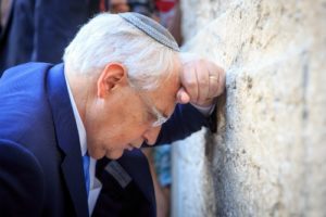 Newly appointed US Ambassador to Israel David Friedman visited the Kotel after arriving in Israel on May 15. (Hillel Maeir/TPS)