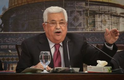 Mahmoud Abbas speaking to the Palestinian National Council, April 30. (Flash90)
