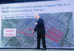 Benjamin Netanyahu presents documentary evidence of Iran's nuclear program. (Miriam Alster/Flash90)