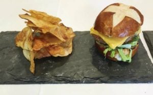 The kosher cheeseburger at Shelly's