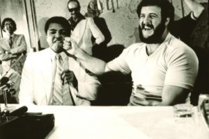 In 1979, Muhammad Ali challenged Jewish Denver Bronco Lyle Alzado to a fight. (Gerald Mellman)