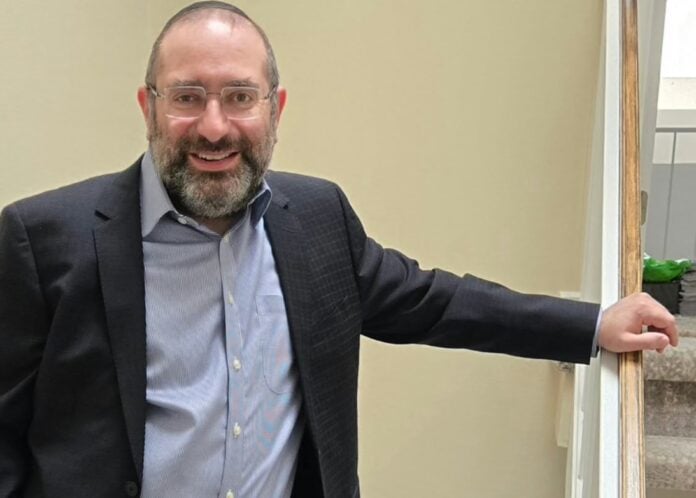 Dr. Shimon Blau